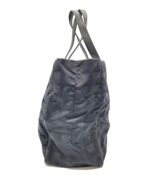 CHANEL（シャネル）CHANEL (シャネル) ニュートラベルライン トートMM ブラックの古着・服飾アイテム