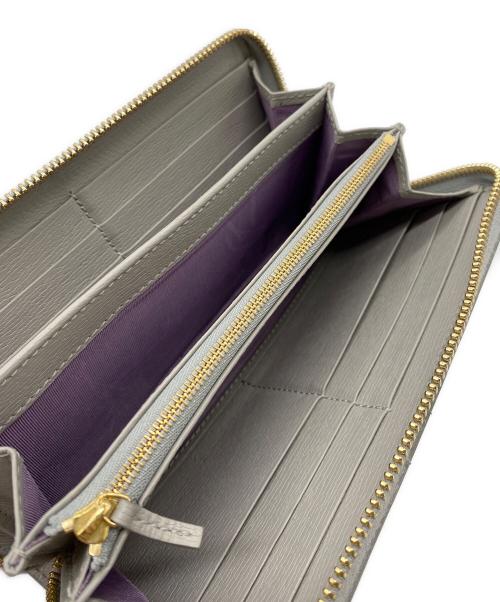 GUCCI（グッチ）GUCCI (グッチ) スクリプト ジップアラウンドウォレット グレーの古着・服飾アイテム