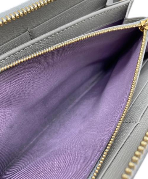 GUCCI（グッチ）GUCCI (グッチ) スクリプト ジップアラウンドウォレット グレーの古着・服飾アイテム