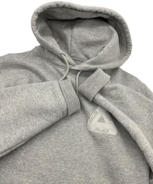 PALACE（パレス）PALACE (パレス) Calvin Klein (カルバンクライン) palace calvin klein tri ferg hood グレー サイズ:Sの古着・服飾アイテム