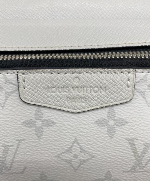 LOUIS VUITTON（ルイ ヴィトン）LOUIS VUITTON (ルイ ヴィトン) ショルダーバッグ グレーの古着・服飾アイテム