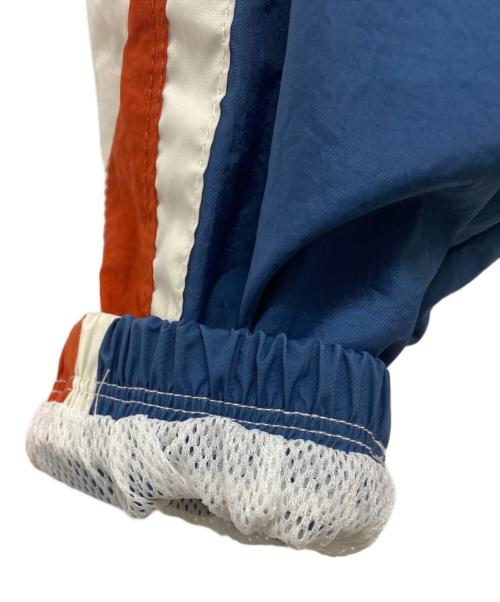 NIKE（ナイキ）NIKE (ナイキ) ナイロンジャケット ホワイト サイズ:Mの古着・服飾アイテム