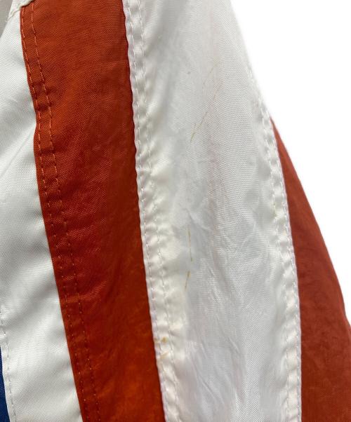 NIKE（ナイキ）NIKE (ナイキ) ナイロンジャケット ホワイト サイズ:Mの古着・服飾アイテム