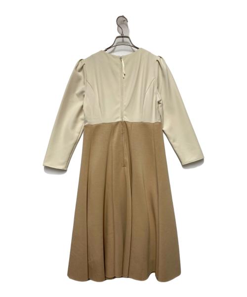 REGINA RISURRE（レジーナリスレ）REGINA RISURRE (レジーナリスレ) REGINA RISURRE　切替ワンピース ホワイト×ブラウン サイズ:L 未使用品の古着・服飾アイテム