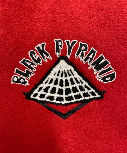 BLACK PYRAMID（ブラックピラミッド）BLACK PYRAMID (ブラックピラミッド) スタジャン レッド×ブラック サイズ:XXXLの古着・服飾アイテム