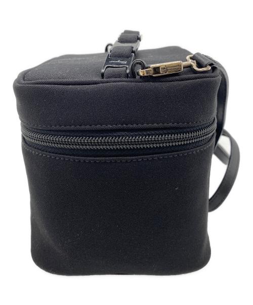 Ferragamo（フェラガモ）Ferragamo (フェラガモ) バニティーバック ブラックの古着・服飾アイテム