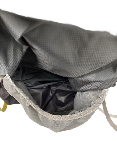GOSSAMER GEAR（ゴッサマーギア）GOSSAMER GEAR (ゴッサマーギア) GOSSAMER GEAR リュック グレーの古着・服飾アイテム