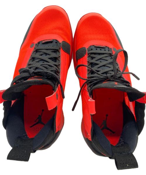 NIKE（ナイキ）NIKE (ナイキ) スニーカー レッド サイズ:28.5の古着・服飾アイテム