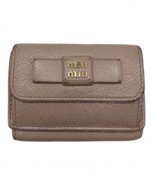 MIU MIU（ミュウミュウ）の古着「コンパクトウォレット」｜ピンク