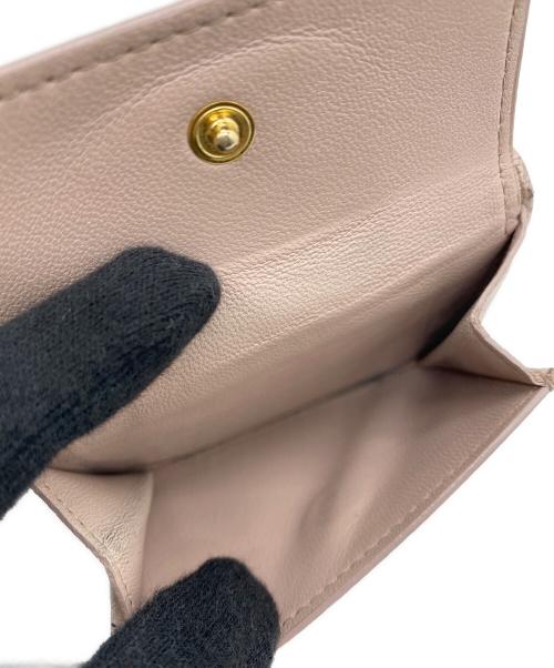 MIU MIU（ミュウミュウ）MIU MIU (ミュウミュウ) コンパクトウォレット ピンクの古着・服飾アイテム