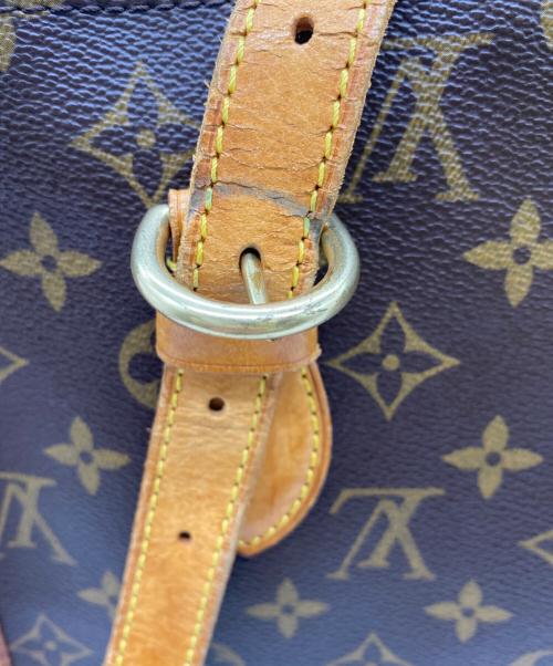 LOUIS VUITTON（ルイ ヴィトン）LOUIS VUITTON (ルイ ヴィトン) ショルダーバッグ ブラウンの古着・服飾アイテム