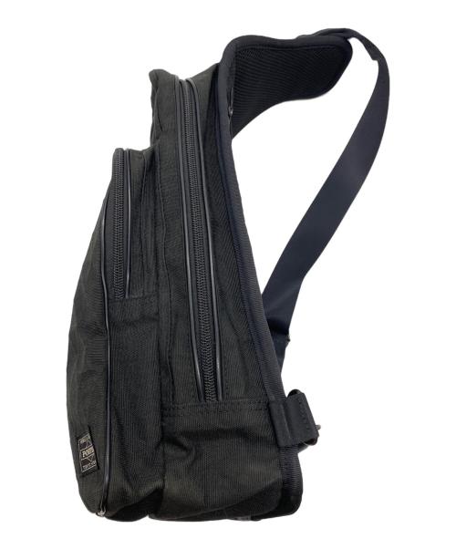 PORTER（ポーター）PORTER (ポーター) スリングショルダーバッグ ブラックの古着・服飾アイテム