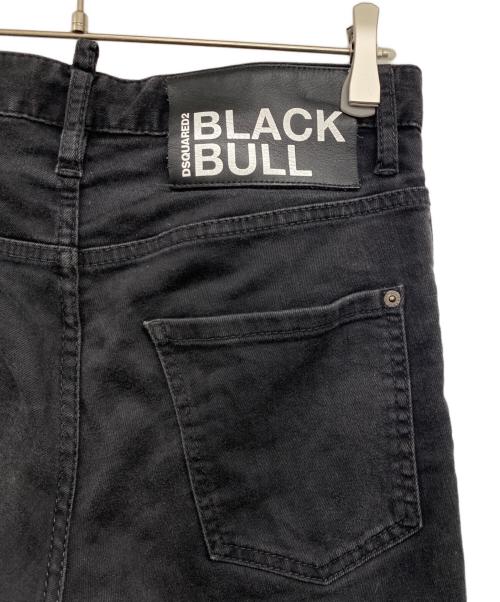 DSQUARED2（ディースクエアード）DSQUARED2 (ディースクエアード) DSQUAREA2 642 ストレートジーンズ　Black Bull ブラック サイズ:XLの古着・服飾アイテム