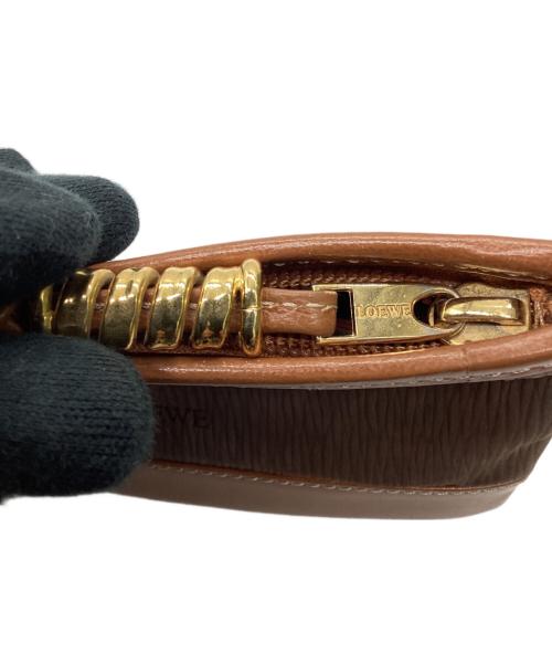 LOEWE（ロエベ）LOEWE (ロエベ) ポーチ ブラウンの古着・服飾アイテム