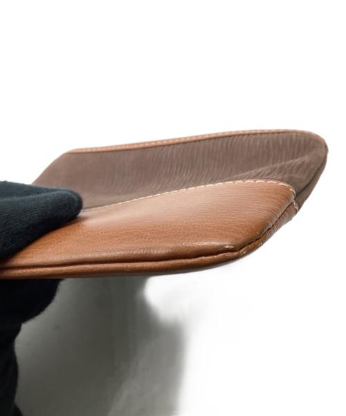 LOEWE（ロエベ）LOEWE (ロエベ) ポーチ ブラウンの古着・服飾アイテム