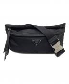PRADAプラダ）の古着「ナイロンウエストポーチ」｜ブラック