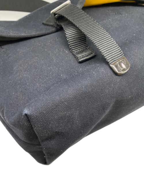 De Martini（ディ・マティーニ）De Martini (ディ・マティーニ) ショルダーバッグ ブラックの古着・服飾アイテム