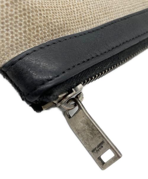 Saint Laurent Paris（サンローランパリ）Saint Laurent Paris (サンローランパリ) クラッチバッグ ベージュの古着・服飾アイテム