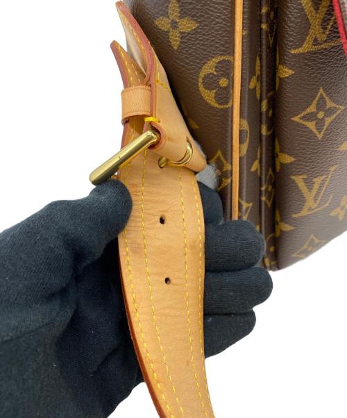 LOUIS VUITTON（ルイ ヴィトン）LOUIS VUITTON (ルイ ヴィトン) ショルダーバッグ ブラウン サイズ:GMの古着・服飾アイテム