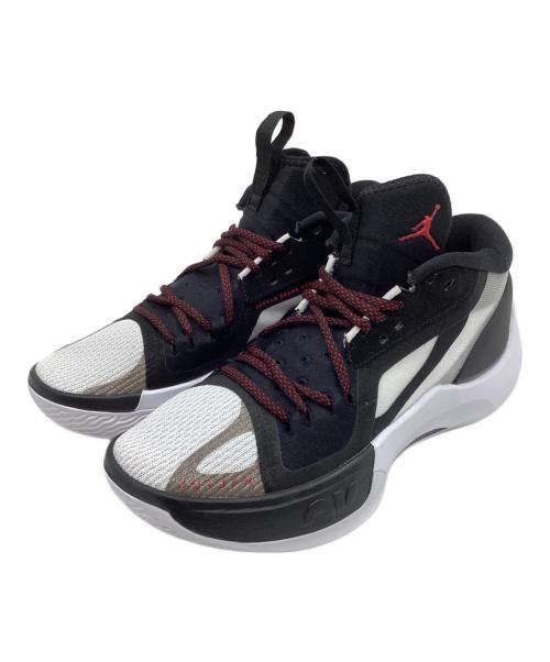 NIKE（ナイキ）NIKE (ナイキ) バスケットシューズ ホワイト×ブラック サイズ:26cmの古着・服飾アイテム