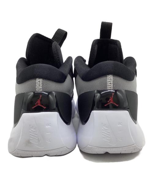 NIKE（ナイキ）NIKE (ナイキ) バスケットシューズ ホワイト×ブラック サイズ:26cmの古着・服飾アイテム