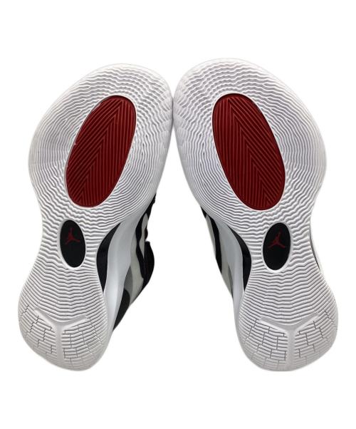 NIKE（ナイキ）NIKE (ナイキ) バスケットシューズ ホワイト×ブラック サイズ:26cmの古着・服飾アイテム