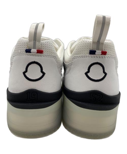 MONCLER（モンクレール）MONCLER (モンクレール) スニーカー ホワイト サイズ:44 未使用品の古着・服飾アイテム