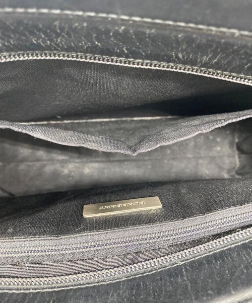 BURBERRY（バーバリー）BURBERRY (バーバリー) ハンドバッグ ブラックの古着・服飾アイテム