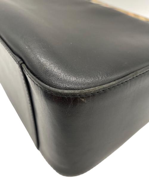 BURBERRY（バーバリー）BURBERRY (バーバリー) ハンドバッグ ブラックの古着・服飾アイテム