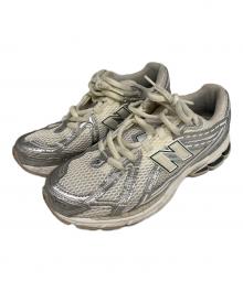 NEW BALANCE（ニューバランス）の古着「スニーカー」｜グレー×ホワイト