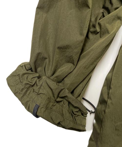Gymphlex（ジムフレックス）Gymphlex (ジムフレックス) Gymphlex　ナイロンジャケット カーキ サイズ:Mの古着・服飾アイテム