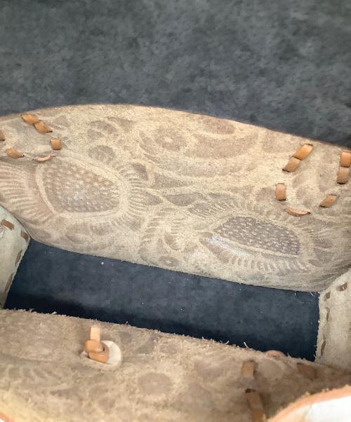 Carving Tribes（カービングトライブス）CARVING TRIBES (カービングトライブス) ハンドバッグ ブラウンの古着・服飾アイテム