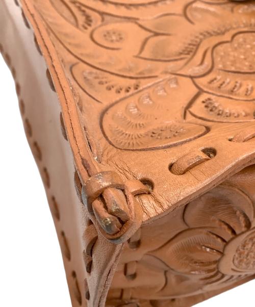 Carving Tribes（カービングトライブス）CARVING TRIBES (カービングトライブス) ハンドバッグ ブラウンの古着・服飾アイテム