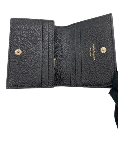 Salvatore Ferragamo（サルヴァトーレ フェラガモ）Salvatore Ferragamo (サルヴァトーレ フェラガモ) 2つ折り財布 ブラックの古着・服飾アイテム