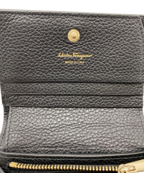 Salvatore Ferragamo（サルヴァトーレ フェラガモ）Salvatore Ferragamo (サルヴァトーレ フェラガモ) 2つ折り財布 ブラックの古着・服飾アイテム