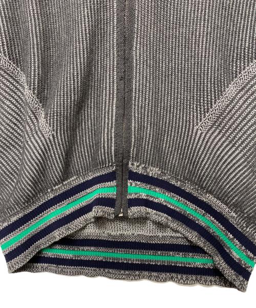 PAUL SMITH（ポールスミス）PAUL SMITH (ポールスミス) 厚手ニット グレー サイズ:Mの古着・服飾アイテム