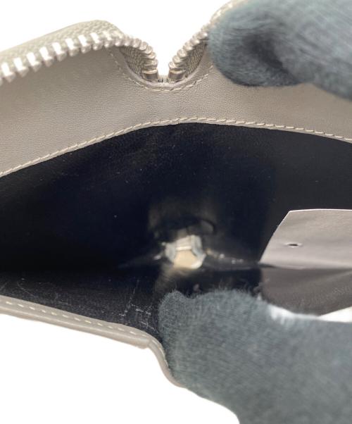 COMME des GARCONS（コムデギャルソン）COMME des GARCONS (コムデギャルソン) COMME des GARCONS（コムデギャルソン2つ折り財布 グレーの古着・服飾アイテム