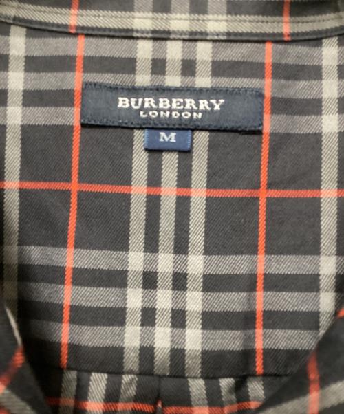 BURBERRY LONDON（バーバリーロンドン）BURBERRY LONDON (バーバリーロンドン) ボタンダウンシャツ グレー サイズ:Mの古着・服飾アイテム