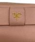 中古・古着 PRADA (プラダ) リボンラウンドファスナー財布 ピンク：8000円
