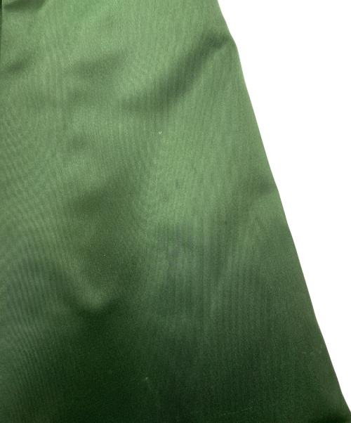 Acne studios（アクネ ストゥディオズ）ACNE STUDIOS (アクネ ストゥディオズ) KEALS SHINE ナイロンミディスカート グリーン サイズ:34の古着・服飾アイテム