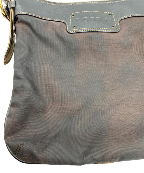 LOEWE（ロエベ）LOEWE (ロエベ) ショルダーバッグ ブラウン×ブラックの古着・服飾アイテム