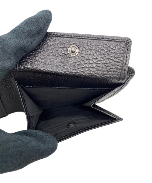 ARMANI COLLEZIONI（アルマーニ コレツィオーニ）ARMANI COLLEZIONI (アルマーニ コレツィオーニ) 2つ折り財布 ブラック 未使用品の古着・服飾アイテム