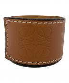 LOEWEロエベ）の古着「LOEWE　スラップブレスレット」｜ブラウン