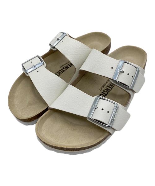 BIRKENSTOCK（ビルケンシュトック）BIRKENSTOCK (ビルケンシュトック) サンダル ホワイト サイズ:38の古着・服飾アイテム