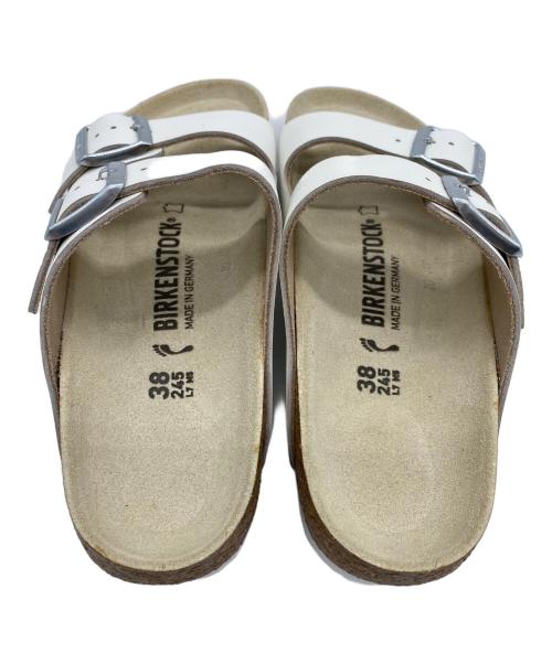 BIRKENSTOCK（ビルケンシュトック）BIRKENSTOCK (ビルケンシュトック) サンダル ホワイト サイズ:38の古着・服飾アイテム