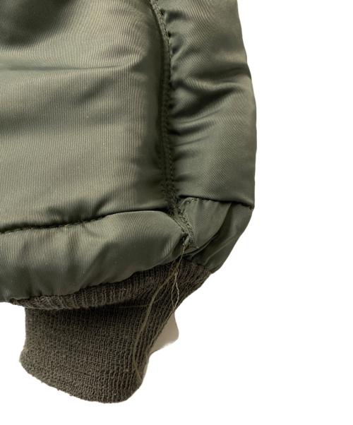 Buzz Rickson’s（バズリクソンズ）Buzz Rickson’s (バズリクソンズ) B-15Dフライトジャケット カーキ サイズ:不明の古着・服飾アイテム