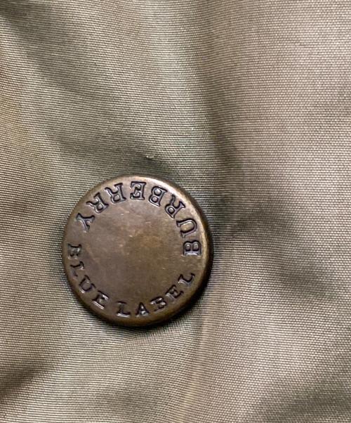 BURBERRY BLUE LABEL（バーバリーロンドンブルーレーベル）BURBERRY BLUE LABEL (バーバリーロンドンブルーレーベル) ダウンコート カーキ サイズ:36の古着・服飾アイテム