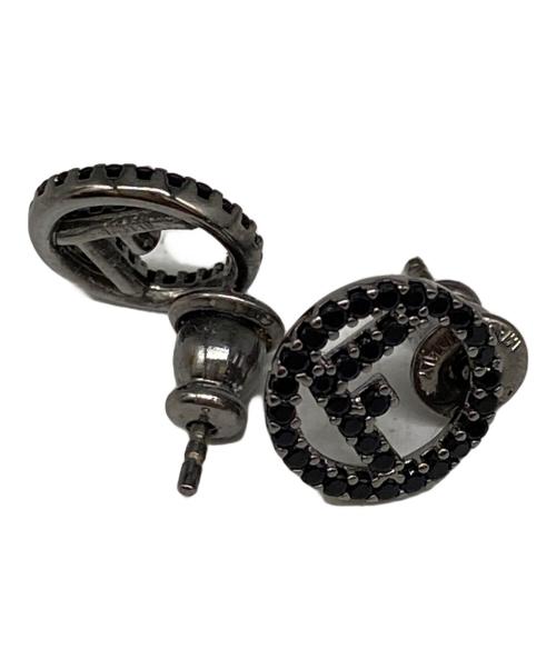 FENDI（フェンディ）FENDI (フェンディ) スタッドピアス ブラック×ゴールドの古着・服飾アイテム