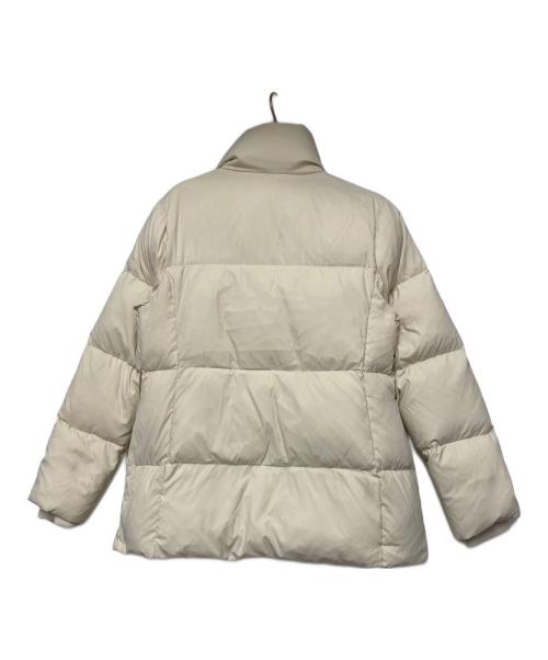 Calvin Klein Jeans（カルバンクラインジーンズ）Calvin Klein Jeans (カルバンクラインジーンズ) ダウンジャケット ホワイト サイズ:XSの古着・服飾アイテム