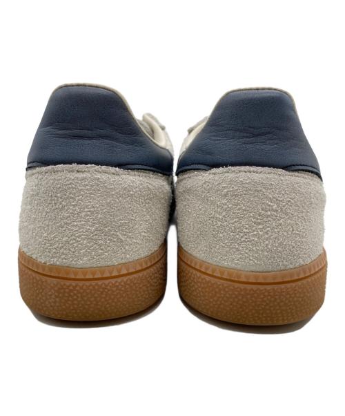 adidas（アディダス）adidas (アディダス) ローカットスニーカー ホワイト×ブラック サイズ:26.5の古着・服飾アイテム